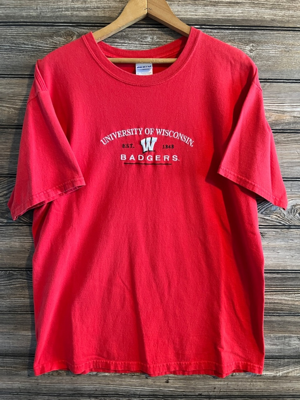 UW-Badgers Embroidered Tee